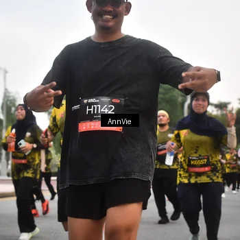 Runner Photo 6888219