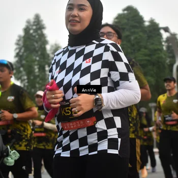 Runner Photo 6888238