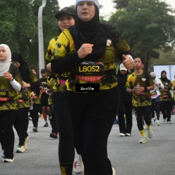 Runner Photo 6888248