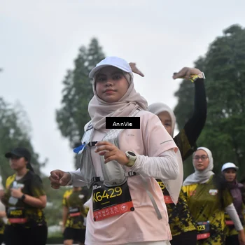 Runner Photo 6888271