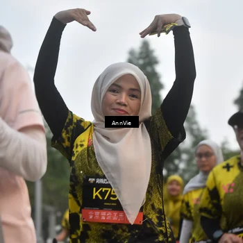 Runner Photo 6888273