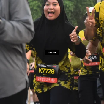 Runner Photo 6888274