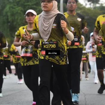 Runner Photo 6888275