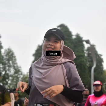 Runner Photo 6888279
