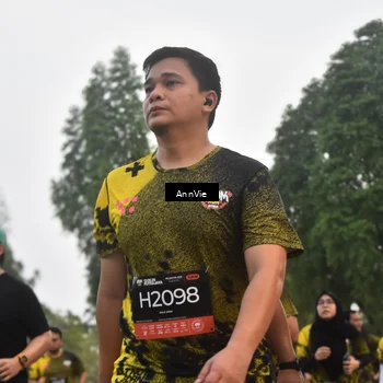Runner Photo 6888280