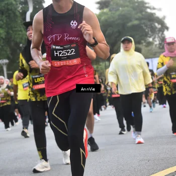 Runner Photo 6888310