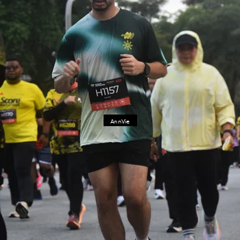 Runner Photo 6888318