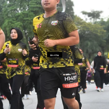 Runner Photo 6888325