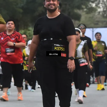 Runner Photo 6888339