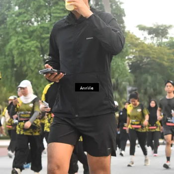 Runner Photo 6888545