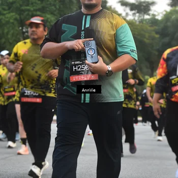 Runner Photo 6888552