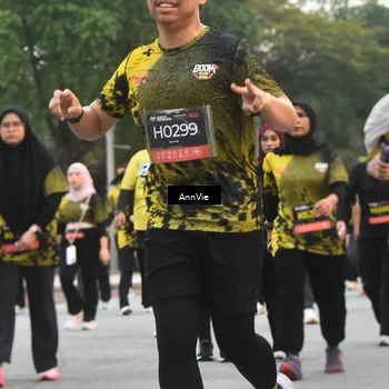 Runner Photo 6888565