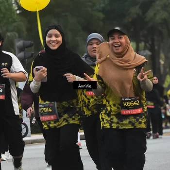 Runner Photo 6888575