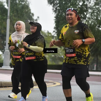 Runner Photo 6888783