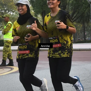 Runner Photo 6889455