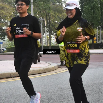 Runner Photo 6889469