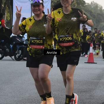Runner Photo 6889474