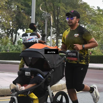 Runner Photo 6889604