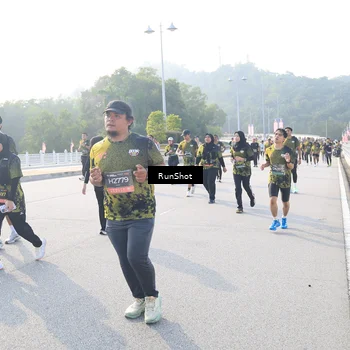 Runner Photo 6889797
