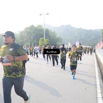 Runner Photo 6889804