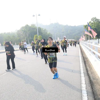 Runner Photo 6889835