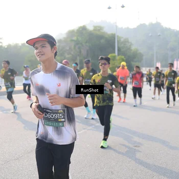 Runner Photo 6890104