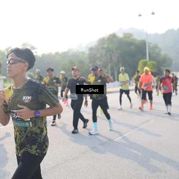 Runner Photo 6890126
