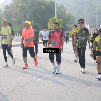 Runner Photo 6890174