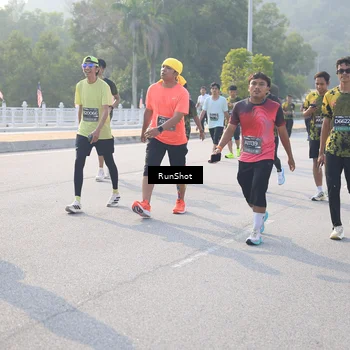 Runner Photo 6890178