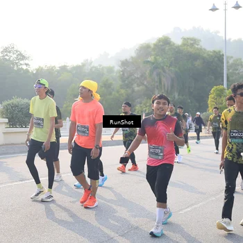 Runner Photo 6890215