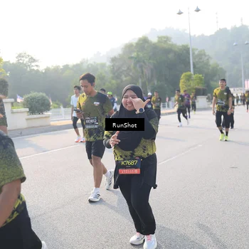 Runner Photo 6890282