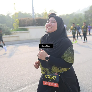 Runner Photo 6890312