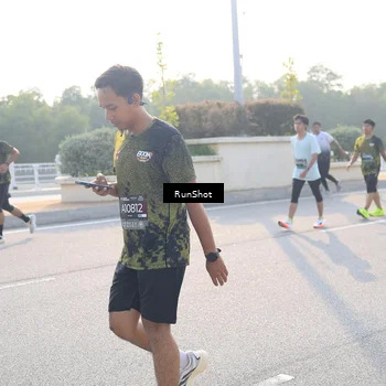Runner Photo 6890337