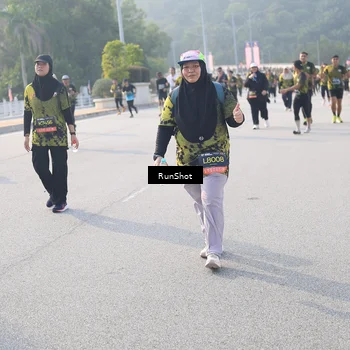 Runner Photo 6890417