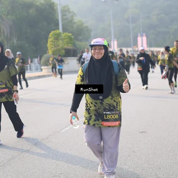 Runner Photo 6890430