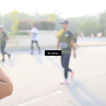 Runner Photo 6890477