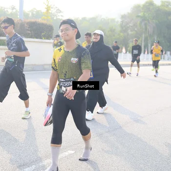 Runner Photo 6890527