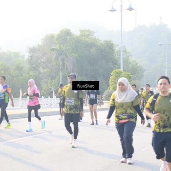 Runner Photo 6890596