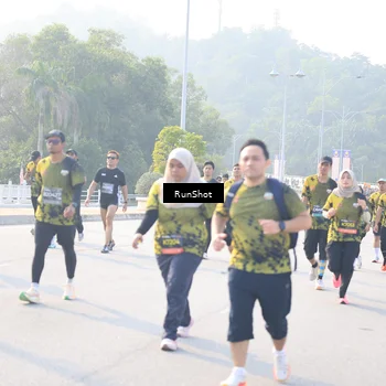 Runner Photo 6890601