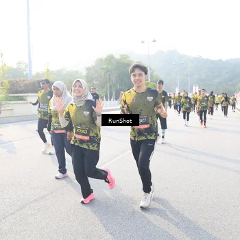 Runner Photo 6890691
