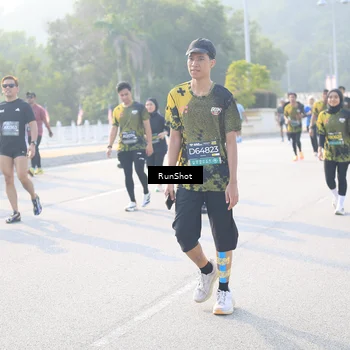 Runner Photo 6890710
