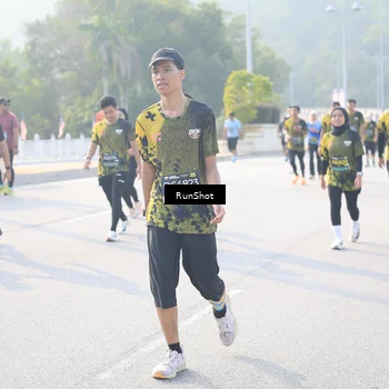 Runner Photo 6890722
