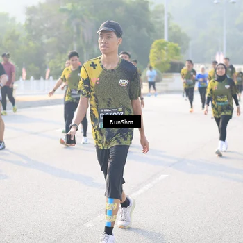 Runner Photo 6890735