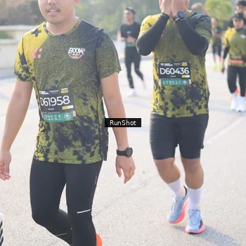 Runner Photo 6890853