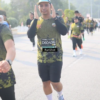 Runner Photo 6890854