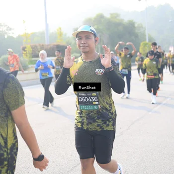 Runner Photo 6890873