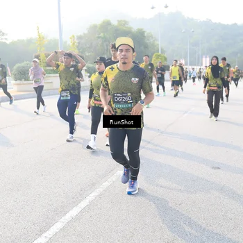 Runner Photo 6890956