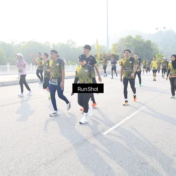 Runner Photo 6891026