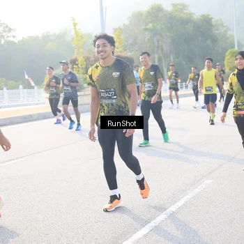 Runner Photo 6891038