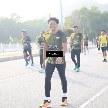 Runner Photo 6891052